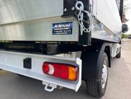 Peugeot Boxer 335 2.2 Hdi 130 ps Crew Cab Tipper - Air Con - Ex MOD 22