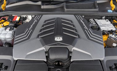Lamborghini Urus 38