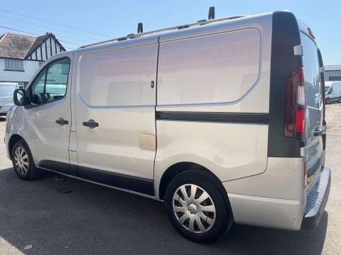 Vauxhall Vivaro 1.6 Vivaro 2700 Sportive CDTi 10