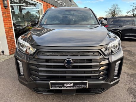 SsangYong Musso 2.2D Saracen Pickup Double Cab 4dr Diesel Auto 4WD Euro 6 (181 ps) 4