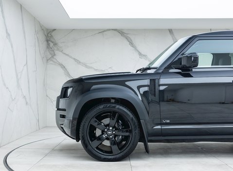 Land Rover Defender 90 V8 26