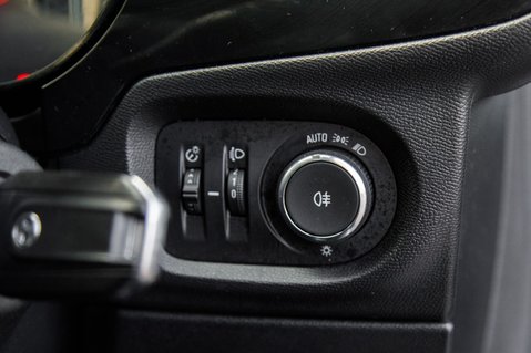 Vauxhall Corsa SE 11