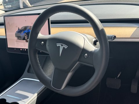Tesla Model Y SUV 5dr Electric Auto RWD (346 ps) 14