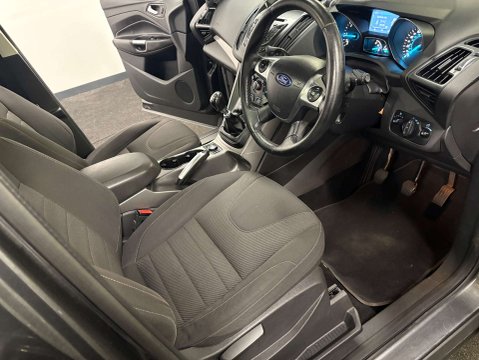 Ford Kuga 2.0 Kuga Zetec TDCI 5dr 15