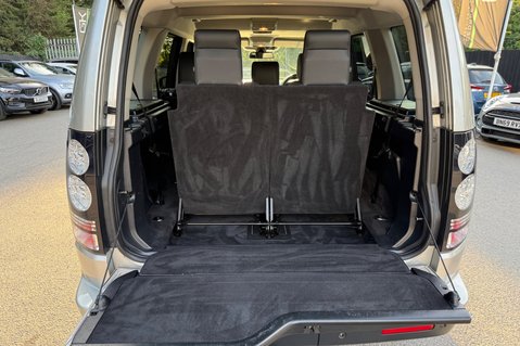 Land Rover Discovery SDV6 SE TECH - ULEZ COMPLIANT -FULL LR SERVICE HISTORY - 9 SERVICES -TOWBAR 46