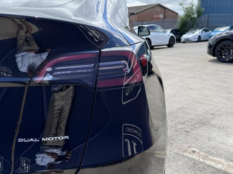 Tesla Model Y (Dual Motor) Long Range SUV 5dr Electric Auto 4WDE (384 bhp) 19