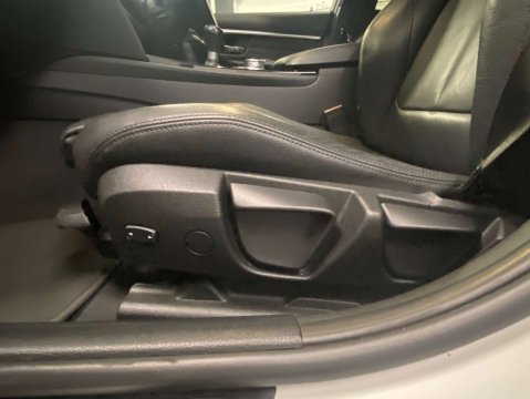 BMW 3 Series 2.0 320i M Sport Shadow Edition 4dr 44