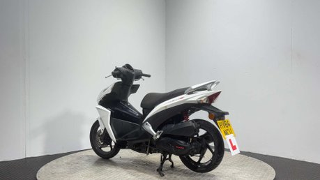 Honda Vision NSC 50 R 2014 17K RUNNING PROJECT SCOOTER 50CC SPARES OR REPAIR 6