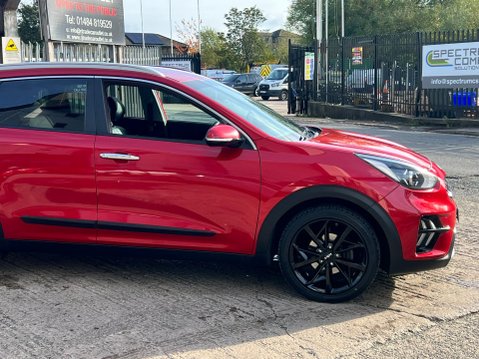Kia Niro 3 14