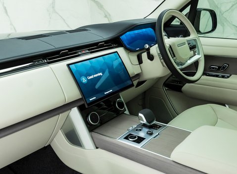 Land Rover Range Rover D350 Autobiography 16