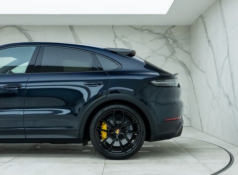 Porsche Cayenne Turbo GT 34