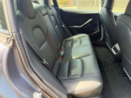 Tesla Model 3 Standard Range Plus Auto RWD 4dr 21