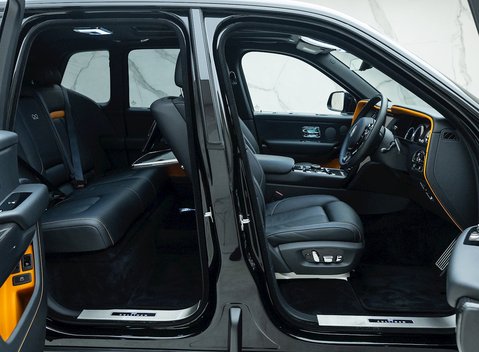 Rolls-Royce Cullinan Black Badge 16