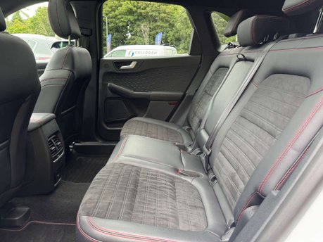 Ford Kuga 2.0 Kuga ST-Line X EcoBlue MHEV 5dr 44