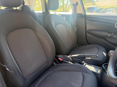 Mini Hatch 1.2 One Euro 6 (s/s) 5dr 11