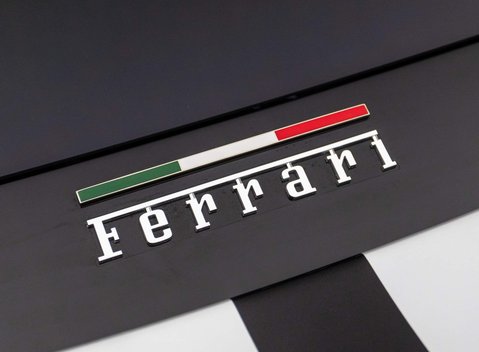 Ferrari 488 Pista 29