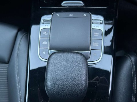 Mercedes-Benz A Class 1.5 A180d Sport (Executive) Hatchback 5dr Diesel 7G-DCT Euro 6 (s/s) (116 p 35
