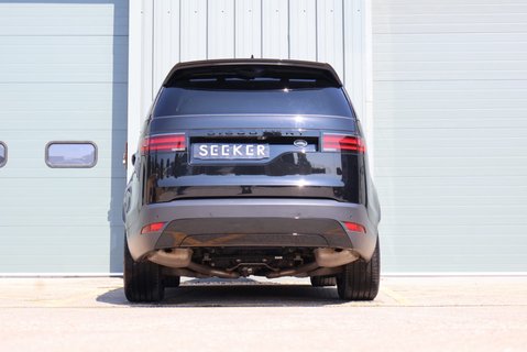 Land Rover Discovery SE MHEV REAR SEATS FITTED STYLED BY SEEKER UK  9