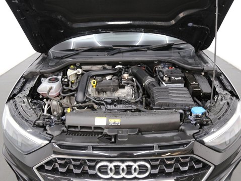 Audi A1 1.0 TFSI 25 S line Sportback Euro 6 (s/s) 5dr 29