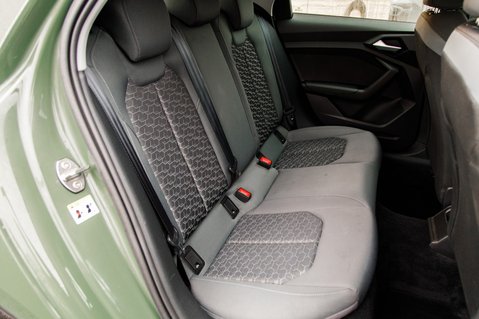 Audi A1 SPORTBACK TFSI SPORT 33