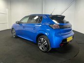 Peugeot 208 1.2 208 Allure Premium + PureTech SS A 5dr 3