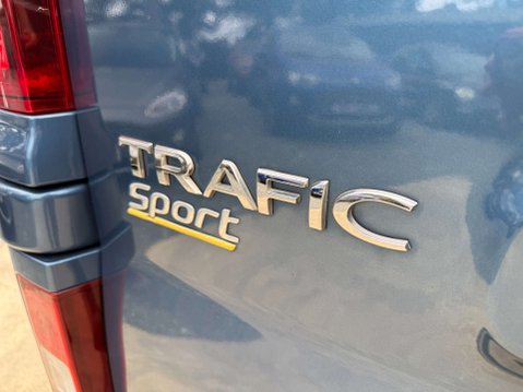 Renault Trafic 1.6 Trafic SL27 Sport Nav dCi 60