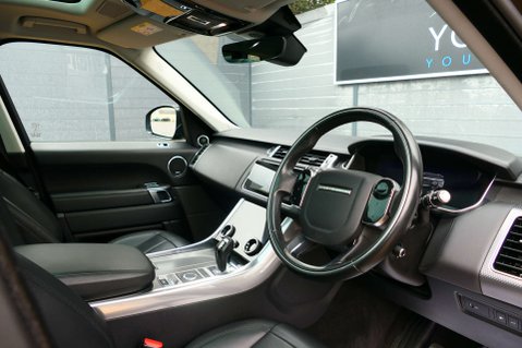 Land Rover Range Rover Sport 2.0 Range Rover Sport HSE Dynamic P400e Auto 4WD 5dr 24