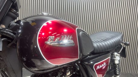 Bullit Hunt 2020 ONLY 1K MODERN 125CC RETRO BIKE CAFE RACER LEARNER 29