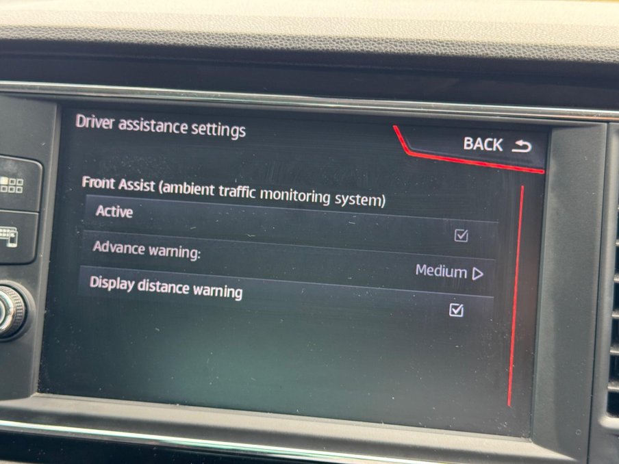 2019 SEAT Leon — image 25