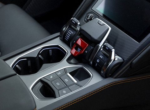 Lamborghini Urus S 17