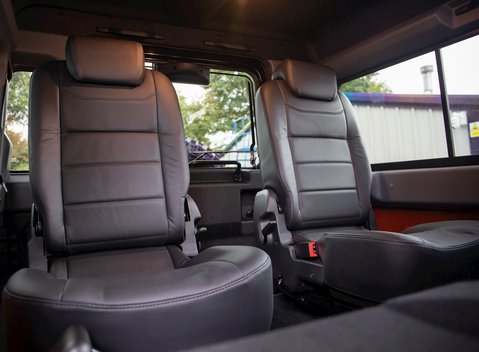 Land Rover Defender 110 Adventure Edition 14