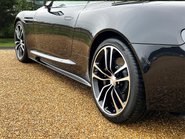 Aston Martin DBS V12 VOLANTE CARBON BLACK EDITION 23