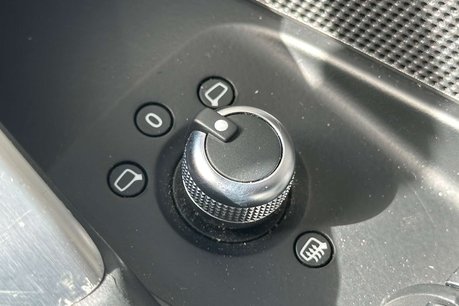 Audi TT 1.8 TT S Line TFSI 3dr 52