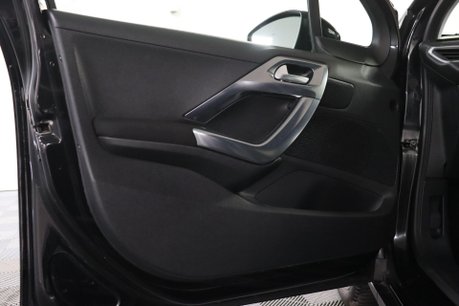 Peugeot 2008 PURETECH S/S ALLURE 43