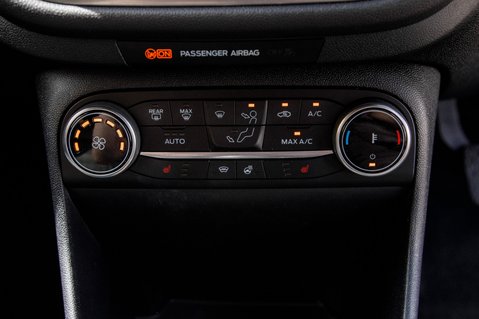 Ford Fiesta ST-LINE X EDITION MHEV 34