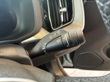 Volvo XC60 2.0 B5 MHEV Plus Black Edition Auto AWD Euro 6 (s/s) 5dr 17