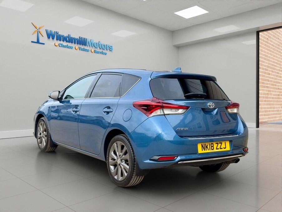 2018 Toyota Auris — image 8