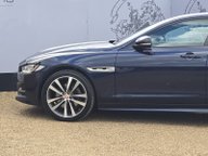 Jaguar XE R-SPORT INGENIUM AWD 5