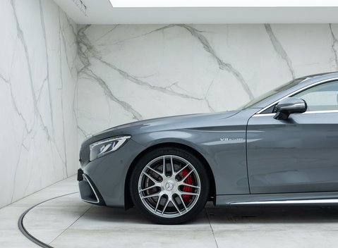Mercedes-Benz S Class AMG S 63 Coupe 36