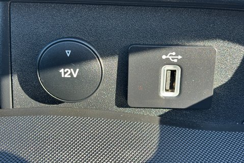 Ford Transit Custom 300 Active L1 170 ps Selectshift Panel Van - Tailgate & Twin Side Doors 30