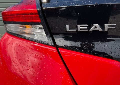 Nissan LEAF N-CONNECTA 16