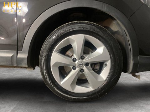 Nissan Qashqai 1.3 DIG-T Acenta Premium SUV 5dr Petrol Manual Euro 6 (s/s) (140 ps) Alloys 10