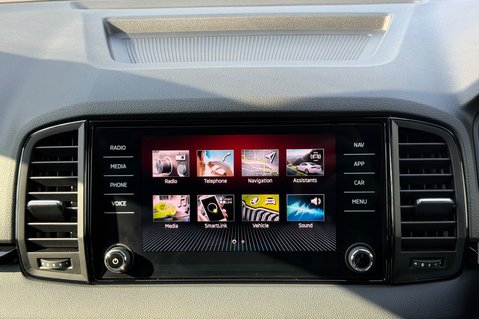Skoda Karoq SPORTLINE TSI DSG AUTOMATIC - METEOR GREY -PAN ROOF -APPLE CARPLAY 43