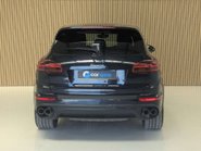 Porsche Cayenne 3.0 Cayenne V6 D Tiptronic S 4WD 5dr 72