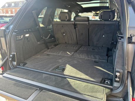 BMW X7 XDRIVE40I M SPORT MHEV 21