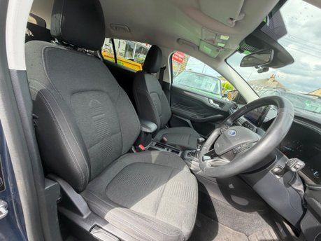 Ford Focus 1.0 8