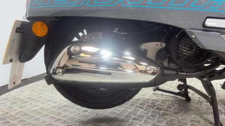 Keeway Versilia 2023 ONLY 2K 125CC SCOOTER NEW MOT WARRANTY 27