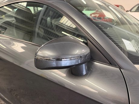 Audi TT 2.0 TFSI S line Euro 5 (s/s) 3dr 21