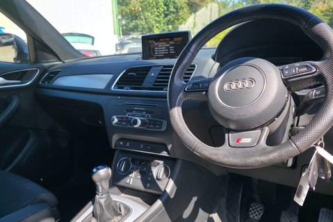 Audi Q3 TFSI S LINE NAVIGATION.. 6 SERVICES.. 1 PREVIOUS KEEPER.. STUNNING EXAMPLE 12