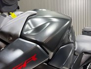 Suzuki GSR750 2013 ONLY 9K STUNNING EXAMPLE LONG MOT NAKED 750CC 14